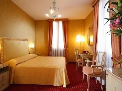 Hotel Castello Venezia