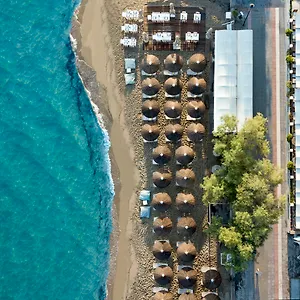 https://resort-golden-star-city.hotelschalkidiki.net