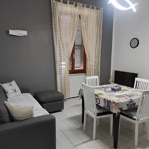  Apartamento Casa Carlo Italia